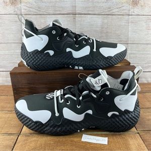 Harden Vol 6 Black White